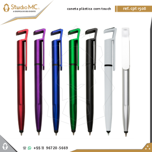 Caneta Plástica Touch com Porta Celular Caneta esferográfica plástica/ABS com clipe, acionamento por clique, suporte para celular, ponteira touch screen para smartphone, tablet e monitor.  Até 1,5K de escrita cor azul. 14 x 141 mm    Àrea máxima de impressão: 6 x 35 mm